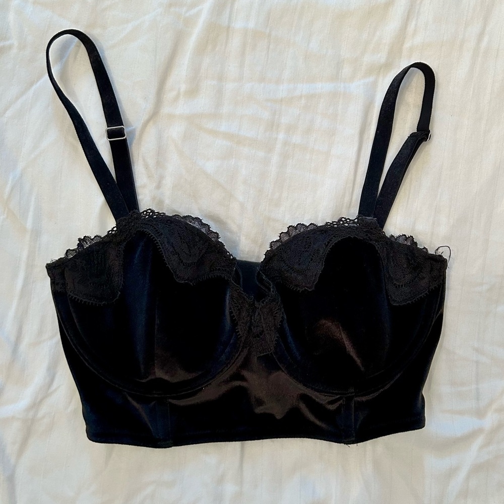 Victoria’s Secret Velvet Bustier Bra